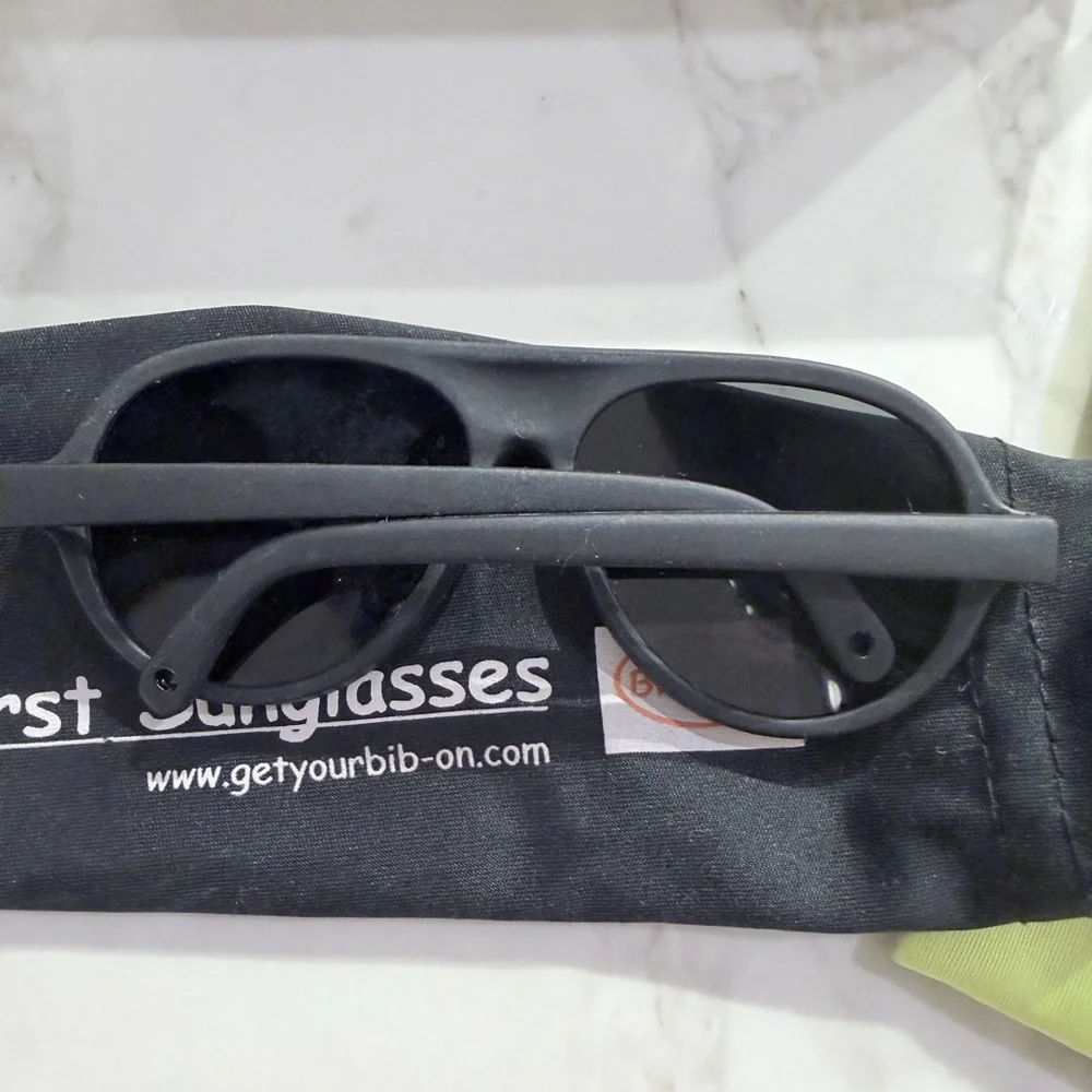 Kids sunglasses (set of 2 for price) like new with box/ dust bags